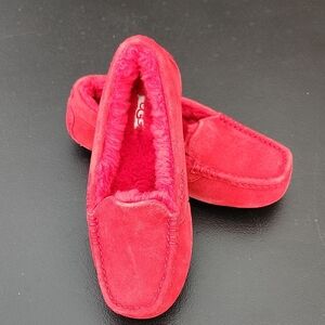 UGG Women's Ansley Moccasin Slippers